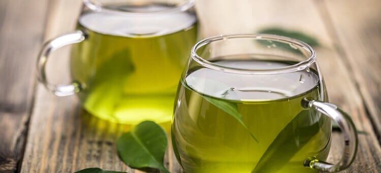 緑茶による健康と癒し ―  4つの一般的な症状の緩和